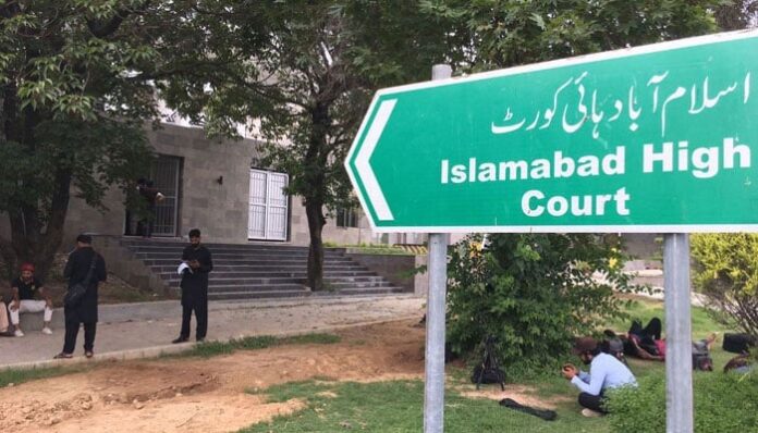 Islamabad High Court Orders Govt to Explain Steps for Child Safety on Social Media