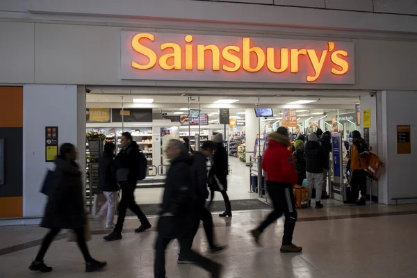 Sainsbury’s Apologises After Facial Recognition Mistakenly Ejects Customer
